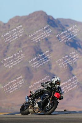 media/Dec-15-2023-Apex Assassins (Fri) [[91f19fb1c7]]/Trackday 2/Session 5 (Turn 9)/